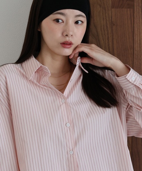 J by blue(ジェイバイブルー)の「カラーストライプシャツ(シャツ/ブラウス・レディース・ピンク/ホワイト/ブルー・MEDIUM)」の12枚目の写真