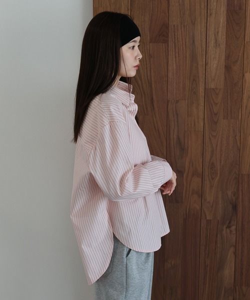 J by blue(ジェイバイブルー)の「カラーストライプシャツ(シャツ/ブラウス・レディース・ピンク/ホワイト/ブルー・MEDIUM)」の10枚目の写真
