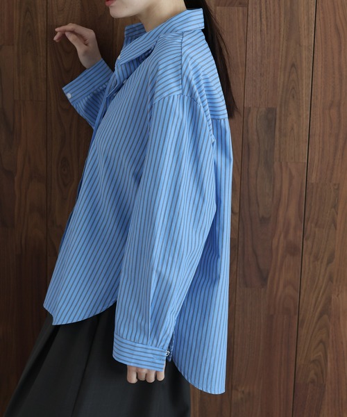 J by blue(ジェイバイブルー)の「カラーストライプシャツ(シャツ/ブラウス・レディース・ピンク/ホワイト/ブルー・MEDIUM)」の16枚目の写真