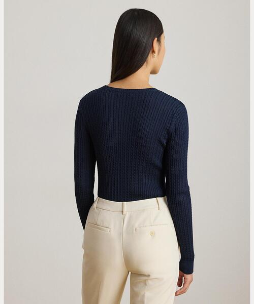 LAUREN RALPH LAUREN(ローレン ラルフ ローレン)の「ミニケーブル クルーネック セーター(ニット/セーター・レディース・ネイビー系1・M/S/XS/XXS)」の4枚目の写真