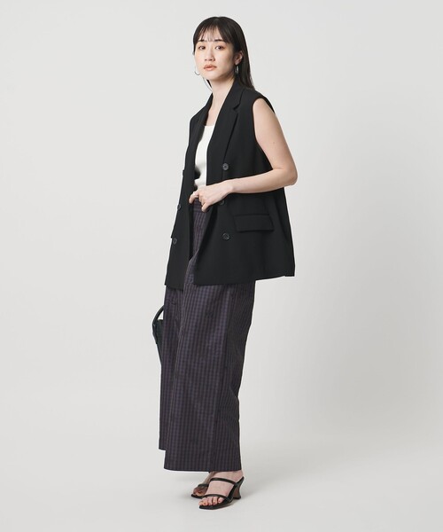 UNITED ARROWS（ユナイテッドアローズ）の「ギンガムチェック フラワー ジャガード ワイドパンツ ‐ウォッシャブル‐（その他パンツ・レディース・オフホワイト/ブラック・38/36）」の4枚目の写真