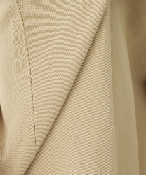 SLOBE IENA（スローブイエナ）の「《追加》パウダリーチノタックカーブトラウザー（チノパンツ・レディース・ホワイト/ベージュ・36/38）」の12枚目の写真