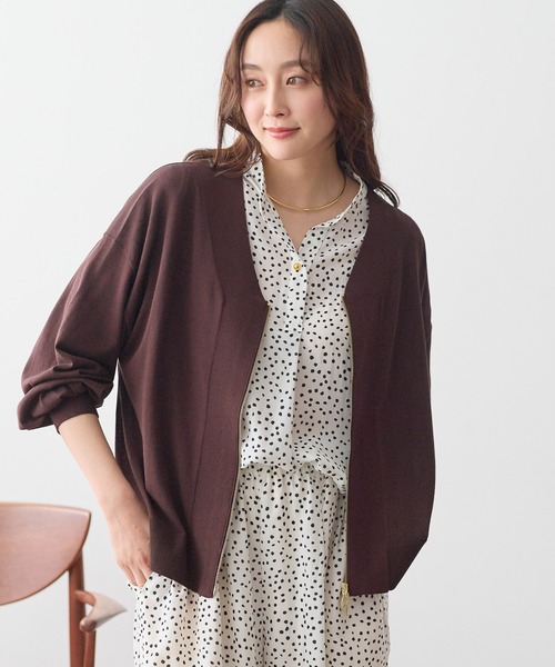 Elura（エルーラ）の「サマープロテクトジップカーディガン/659658（カーディガン/ボレロ・レディース・グレイッシュベージュ/ブラック/ダークブラウン/ホワイト・FREE）」の4枚目の写真