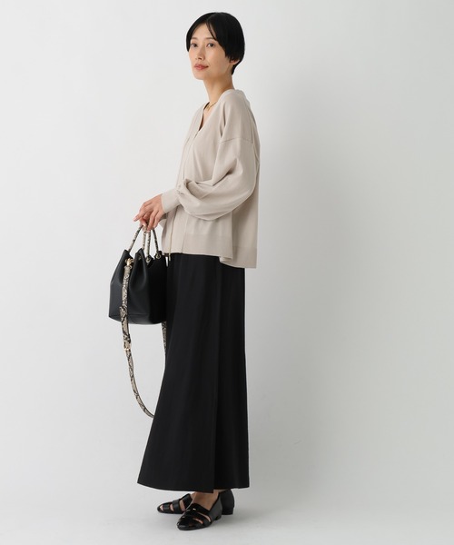 Elura（エルーラ）の「サマープロテクトジップカーディガン/659658（カーディガン/ボレロ・レディース・グレイッシュベージュ/ブラック/ダークブラウン/ホワイト・FREE）」の11枚目の写真