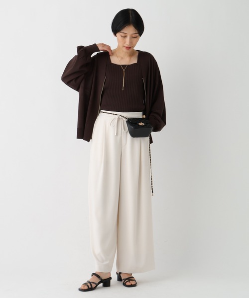 Elura（エルーラ）の「サマープロテクトジップカーディガン/659658（カーディガン/ボレロ・レディース・グレイッシュベージュ/ブラック/ダークブラウン/ホワイト・FREE）」の13枚目の写真