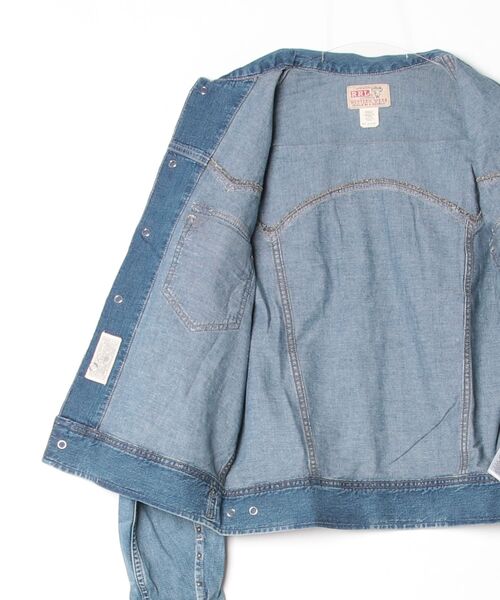 RRL（ダブル アール エル）の「スタデッド インディゴ デニム ジャケット（デニムジャケット・メンズ・ブルー・XXL/XS/XL/S/M/L）」の2枚目の写真