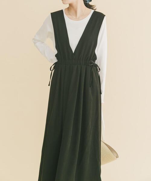 ITEMS URBANRESEARCH（アイテムズ アーバンリサーチ）の「ギャザージャンパースカート(ロングスリーブインナーセット)（ワンピース・レディース・モカ/チャコールグレー/ブラック・FREE）」の5枚目の写真