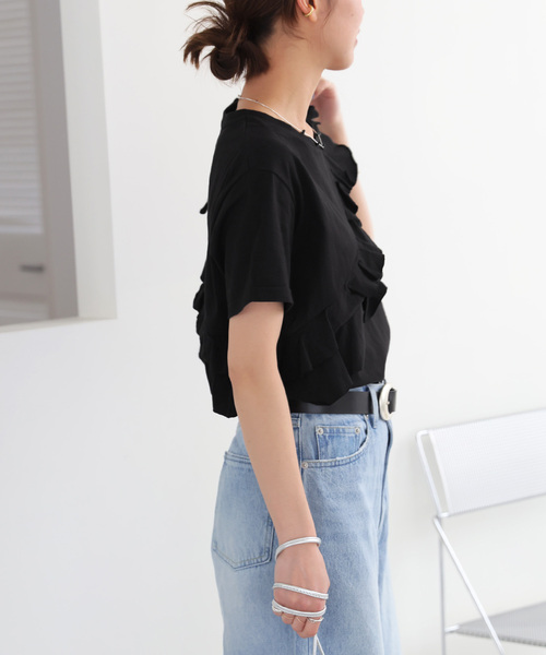 JOURNAL STANDARD relume(ジャーナルスタンダード レリューム)の「《WEB限定追加》アシンメトリーフリルTEE(Tシャツ/カットソー・レディース・ホワイト/ブラック・FREE)」の9枚目の写真