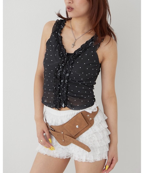 WHO'S WHO gallery（フーズフーギャラリー）の「センターフリルキャミ(チェック柄/ドット柄)（キャミソール・レディース・イエロー/ブラック系その他/オフホワイト/ブラック・FREE）」の3枚目の写真