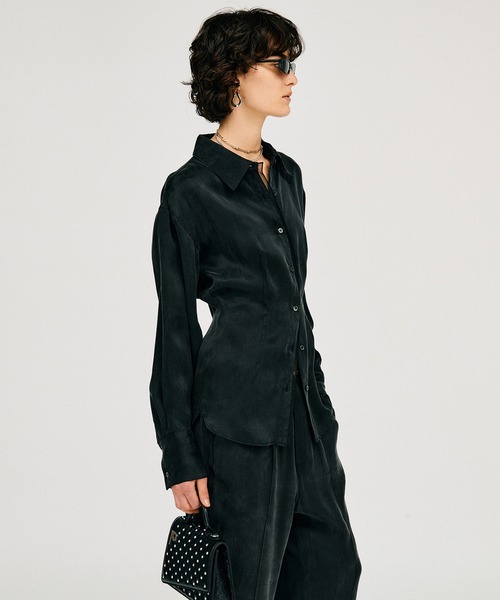 PRANK PROJECT（プランクプロジェクト）の「【2026Summer Pre-Order】サテンシンチドウエストシャツ / Satin Cinched Waist Shirt（シャツ/ブラウス・レディース・ホワイト/ピンク/ブラック・FREE）」の16枚目の写真