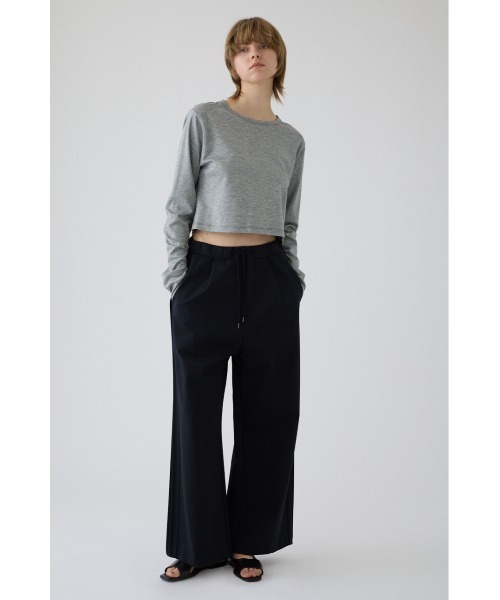 RIM.ARK(リムアーク)の「Side tuck sporty PT サイドタックスポーティーパンツ(スラックス・レディース・ライトベージュ/ブラック/ライトカーキ・36/38/40)」の7枚目の写真