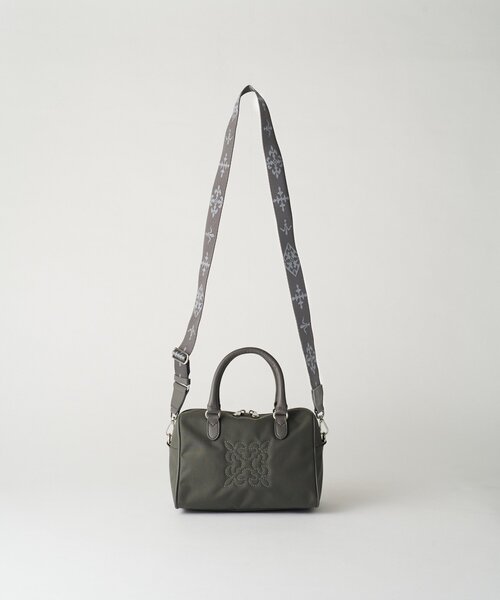 russet（ラシット）の「《WEB限定》コーデュラナイロン2WAYミニボストンバッグ（ボストンバッグ・レディース・ダークブラウン/グレー/グレイッシュベージュ・FREE）」の8枚目の写真