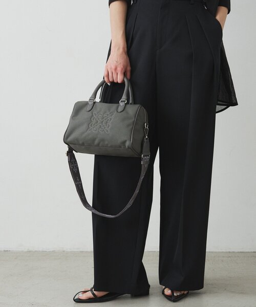 russet（ラシット）の「《WEB限定》コーデュラナイロン2WAYミニボストンバッグ（ボストンバッグ・レディース・ダークブラウン/グレー/グレイッシュベージュ・FREE）」の16枚目の写真