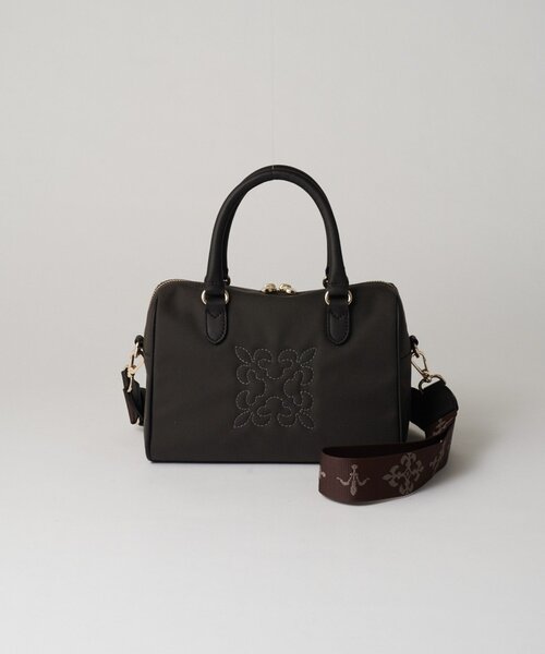 russet(ラシット)の「《WEB限定》【撥水】コーデュラナイロン2WAYミニボストンバッグ(ボストンバッグ・レディース・ダークブラウン/グレー/グレイッシュベージュ・FREE)」の3枚目の写真