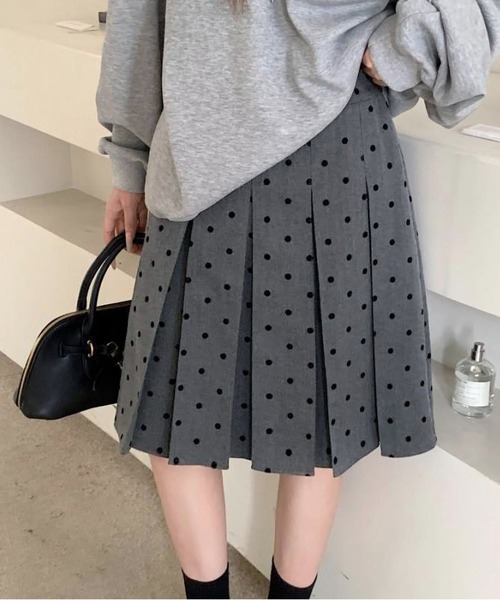 MAISON DE THERESE（メゾン ド テレーズ）の「前後2WAYドットプリーツミディスカート（スカート・レディース・グレー・M）」の14枚目の写真