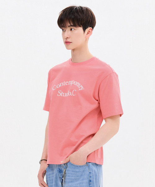 CHASECULT(チェイスカルト)の「共用レタリング半袖Tシャツ-FBZU5802C0P(Tシャツ/カットソー・メンズ・ピンク・90/95/100/105)」の2枚目の写真