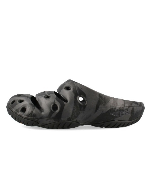 KEEN(キーン)の「KEEN YOGUI / キーン ヨギ / 1028525(サンダル・メンズ・ブラック・29cm/28cm/27cm/26cm/25cm)」の4枚目の写真