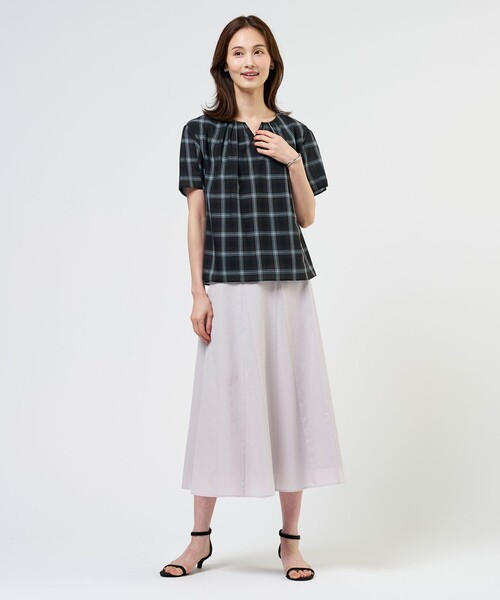 J.PRESS(ジェイプレス)の「【WEB限定カラーあり】アキハ BREEZE COOL フレア スカート(スカート・レディース・ライトグレー系/グレー系/ブラウン系・7/9/11)」の22枚目の写真
