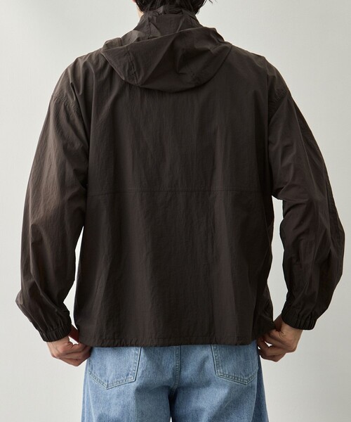 ATON（エイトン）の「【ATON/エイトン】SUPER LIGHT NYLON SPORT JACKET（ナイロンジャケット・メンズ・ネイビー/ブラウン・4/6）」の5枚目の写真