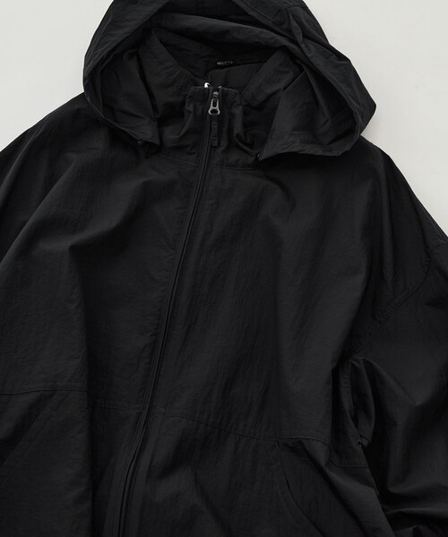 ATON（エイトン）の「【ATON/エイトン】SUPER LIGHT NYLON SPORT JACKET（ナイロンジャケット・メンズ・ネイビー/ブラウン・4/6）」の17枚目の写真