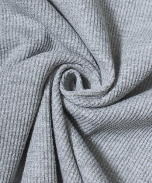 ANPAS（アンパス）の「Waffle-Knit Tank Top / 裾ラウンド ワッフルタンクトップ 無地 メンズ トップス インナー セミロング丈（タンクトップ・メンズ・グレー/ブラック/ホワイト・M/L）」の16枚目の写真