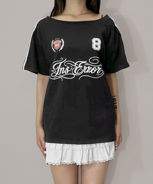 MATU:TA(マトゥータ)の「【スポーツmixするならこれ!】ルーズネックスポーティーTシャツ / 半袖 ユニフォーム ゲーミングシャツ オーバーサイズ ワンショルダー オフショルダー 華奢見え メンズライク ストリート 韓国 海外ガール 3カラー ホワイト ブラック グレー(Tシャツ/カットソー・レディース・ホワイト/ブラック/グレー・FREE)」の10枚目の写真