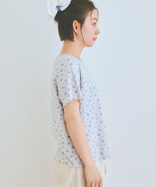 COLORME(カラーミー)の「【AKB48 伊藤百花 着用】小花柄半袖カットソー(Tシャツ/カットソー・レディース・ホワイト/グレー・FREE)」の17枚目の写真