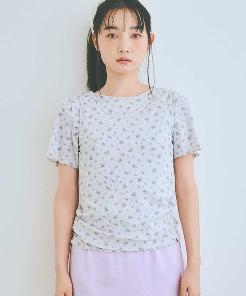 COLORME(カラーミー)の「【AKB48 伊藤百花 着用】小花柄半袖カットソー(Tシャツ/カットソー・レディース・ホワイト/グレー・FREE)」の21枚目の写真