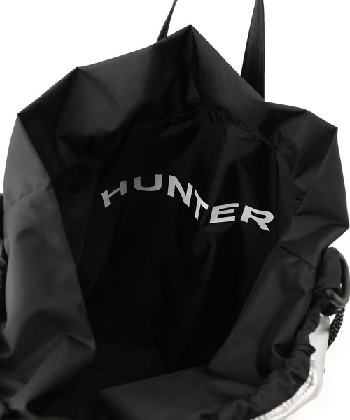 HUNTER(ハンター)の「【HUNTER for ADAM ET ROPE'】別注 TRAVEL MULTI FUNCTION TOTE(トートバッグ・レディース・シルバー・FREE)」の9枚目の写真