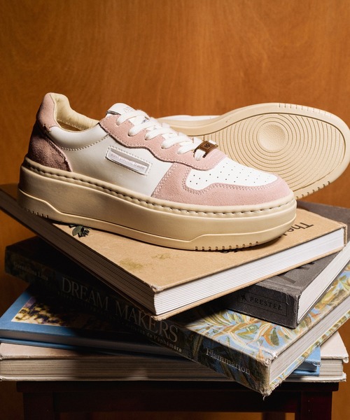 EPT(イーピーティー)の「Court High (Pink/Off White)(スニーカー・レディース・ピンク・22.5cm/23cm/23.5cm/24cm/24.5cm)」の1枚目の写真