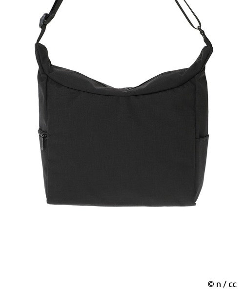 Manhattan Portage(マンハッタンポーテージ)の「BED-STUY SHOULDER BAG 500D CORDURA CKW26(ショルダーバッグ・レディース・ブラック・MEDIUM)」の5枚目の写真