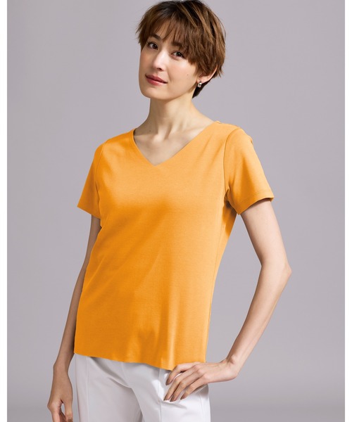 DoCLASSE（ ドゥクラッセ）の「Vネック／半袖・DoT（Tシャツ/カットソー・レディース・ホワイト/ブラック/ダークネイビー/ライトグレー/ライトグリーン/ライトオレンジ系・LL/L/M/S）」の6枚目の写真