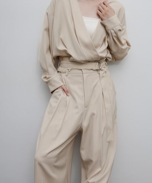 select MOCA Et(セレクトモカエト)の「【Et】Two-Tuck Wide Strech Pants(スラックス・レディース・ブラック/ベージュ・MEDIUM/LARGE)」の11枚目の写真