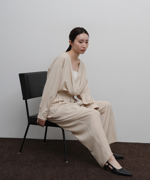 select MOCA Et(セレクトモカエト)の「【Et】Two-Tuck Wide Strech Pants(スラックス・レディース・ブラック/ベージュ・MEDIUM/LARGE)」の12枚目の写真