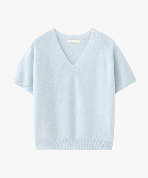 SUARE WOMEN(スアレウーマン)の「(ウィメンズ)カシミヤ10 ウール90 ホルガ Vネック ハーフニット - 6カラー(ニット/セーター・レディース・ネイビー/ライトグレー/ベージュ/ブラック/ミント/アイボリー・SMALL/MEDIUM)」の9枚目の写真