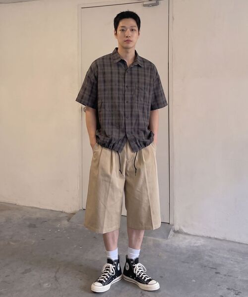 LETTERCOMO（レテルコモ）の「エアリーオーバーサイズチェック半袖シャツチャコール（シャツ/ブラウス・メンズ・その他・MEDIUM/LARGE）」の8枚目の写真