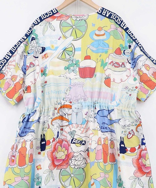 ScoLar(スカラー)の「ScoLar(スカラー) 気球柄×デザート柄 前後切替シャツワンピース(シャツワンピース・レディース・グリーン/ブルー・MEDIUM)」の20枚目の写真