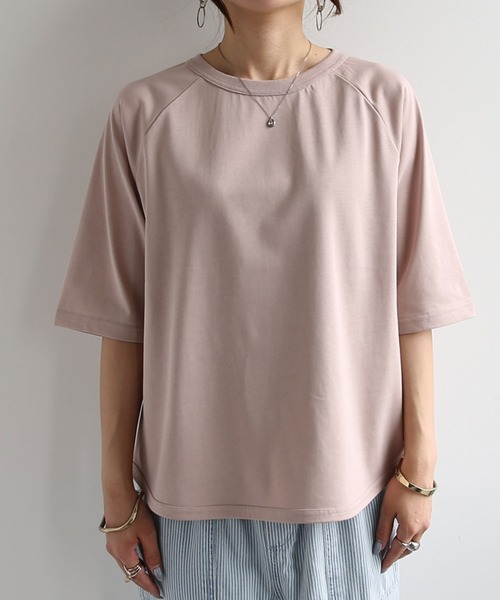 and it_(アンドイット)の「汗じみ防止加工クルーネック五分袖Tシャツ(Tシャツ/カットソー・レディース・アイボリー/ブラック/スモークピンク/杢グレー・M-L)」の17枚目の写真