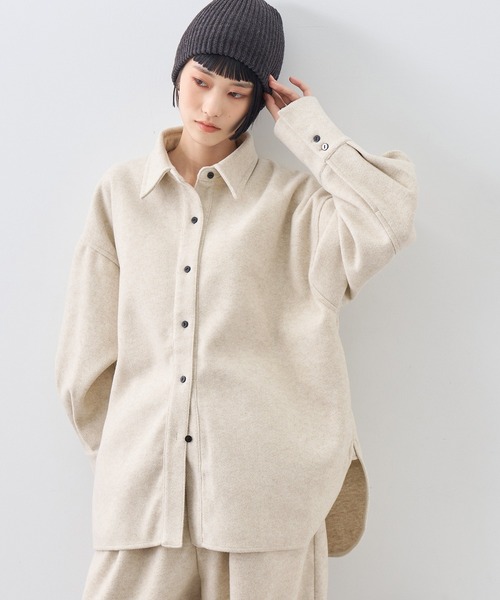 NOGLE(ノグル)の「【NOGLE/ノグル】カットメルトンシャツジャケット/サイドポケット付き(シャツ/ブラウス・レディース・アイボリー/ブラウン/グレー・FREE)」の1枚目の写真