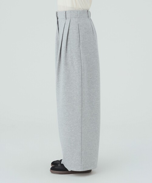 BEAMS HEART(ビームスハート)の「スウェット スラックス パンツ(スラックス・レディース・グレー/チャコールグレー・SMALL/MEDIUM)」の10枚目の写真
