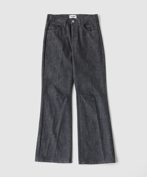KOZABURO(コウザブロウ)の「KOZABURO / コウザブロウ LOOPER JEANS(デニムパンツ・メンズ・チャコールグレー/ネイビー・2/1)」の2枚目の写真