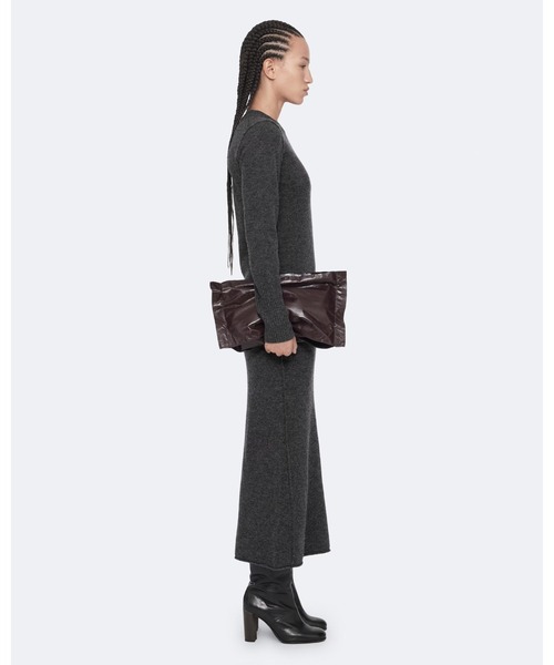 ALLSAINTS(オールセインツ)の「ERITH MERINO WOOL MAXI DRESS | ERITH メリノ ウール マキシ ドレス・ワンピース(ワンピース・レディース・チャコール・6/4/10/8)」の4枚目の写真