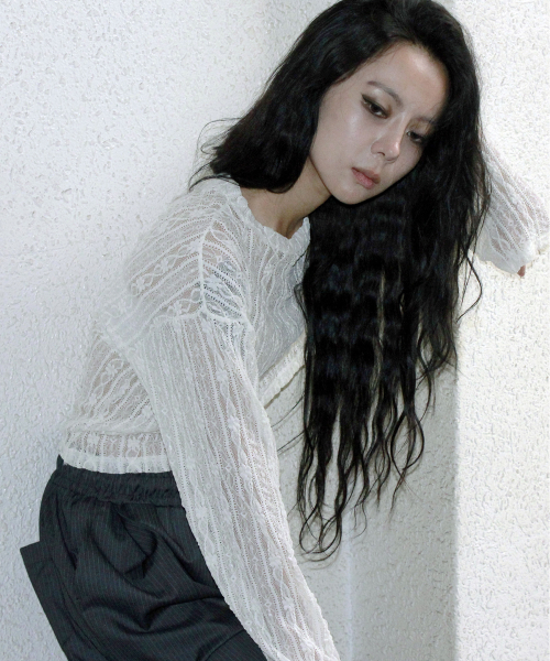 DEMARC(ドゥマーク)の「Lace Layered Semi-Crop T-Shirt white(Tシャツ/カットソー・レディース・ホワイト・FREE)」の2枚目の写真