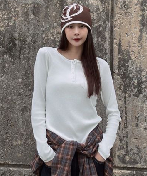 MIND BRIDGE WOMEN（マインドブリッジウーマン）の「[ON][W]リブ ヘンリーネック デイリー 長袖 Tシャツ - 4color（Tシャツ/カットソー・レディース・ホワイト/ブラック/ダークグレー/ライトグレー・55/66/77）」の10枚目の写真