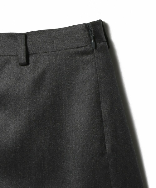 UNUS(ユナス)の「UNUS / Micro Mini Shorts(その他パンツ・レディース・チャコールグレー・38/36)」の5枚目の写真
