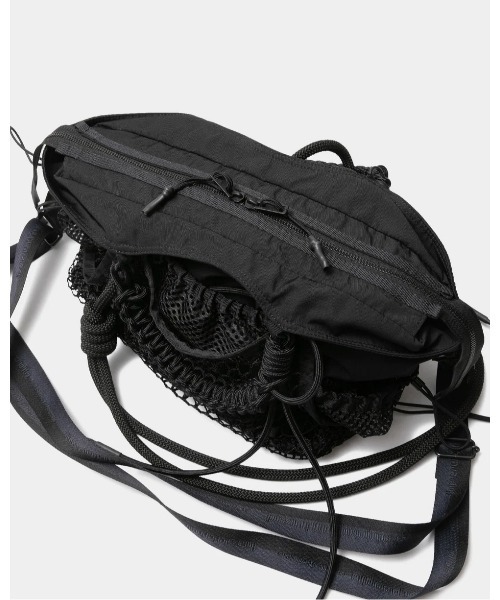 beautiful people(ビューティフルピープル)の「【beautiful people/ビューティフルピープル】over engineering hanging tote/オーバーエンジニアリングハンギングトートバッグ(ショルダーバッグ・レディース・ブラック・FREE)」の10枚目の写真