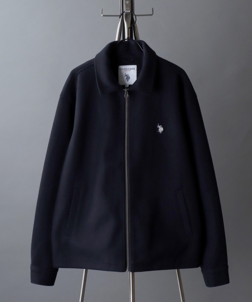 U.S. POLO ASSN.（ユーエスポロアッスン）の「U.S. POLO ASSN./ユーエスポロアッスン オーバーサイズ ワンポイント刺繍 メルトン ジャケット ブルゾン（ブルゾン・メンズ・ネイビー/チャコールグレー/ブラック/アイボリー/キャメル・LL/M/L）」の2枚目の写真