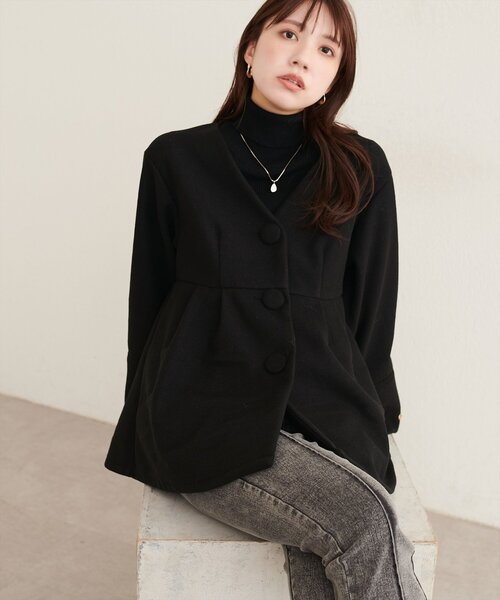 natural couture(ナチュラルクチュール)の「くるみ釦ペプラムジャケット(ノーカラージャケット・レディース・モカ/アイボリー/ブラウン/ブラック・FREE)」の2枚目の写真