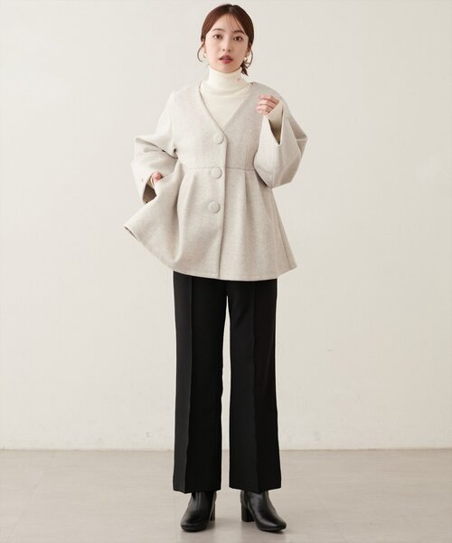 natural couture(ナチュラルクチュール)の「くるみ釦ペプラムジャケット(ノーカラージャケット・レディース・モカ/アイボリー/ブラウン/ブラック・FREE)」の9枚目の写真