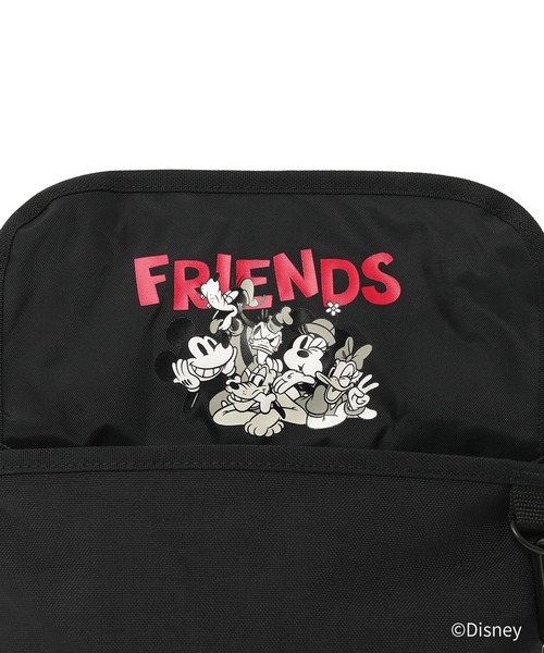 Manhattan Portage(マンハッタンポーテージ)の「NYLON MESSENGER BAG(XS)BACK POCKET W/ DIVIDER MAGNET / MICKEY / 26(メッセンジャーバッグ・レディース・ブラック・X-SMALL)」の11枚目の写真